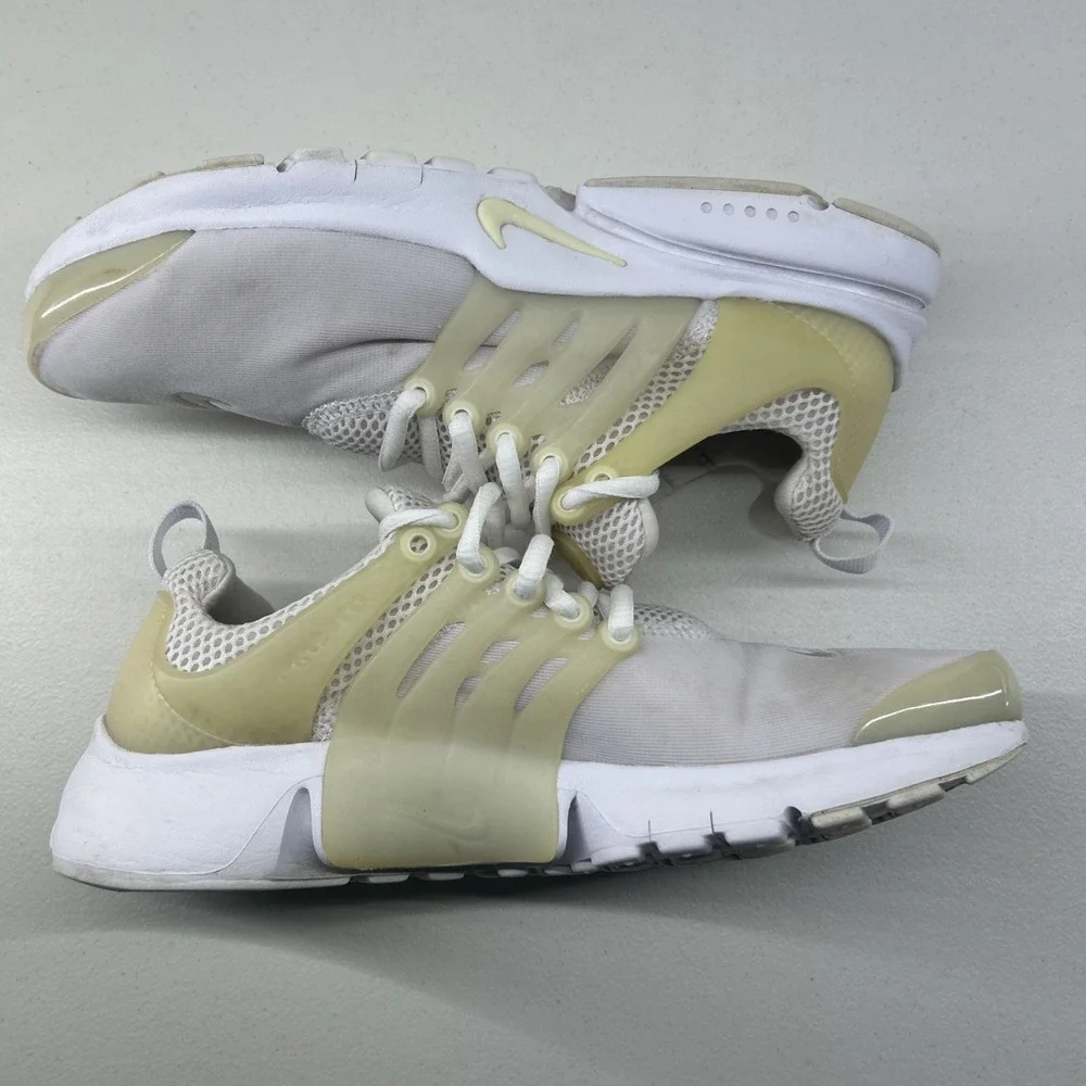 Nike Air Presto GS Triple White Youth Size 7Y, Women's Size‎ 8.5 833875-100